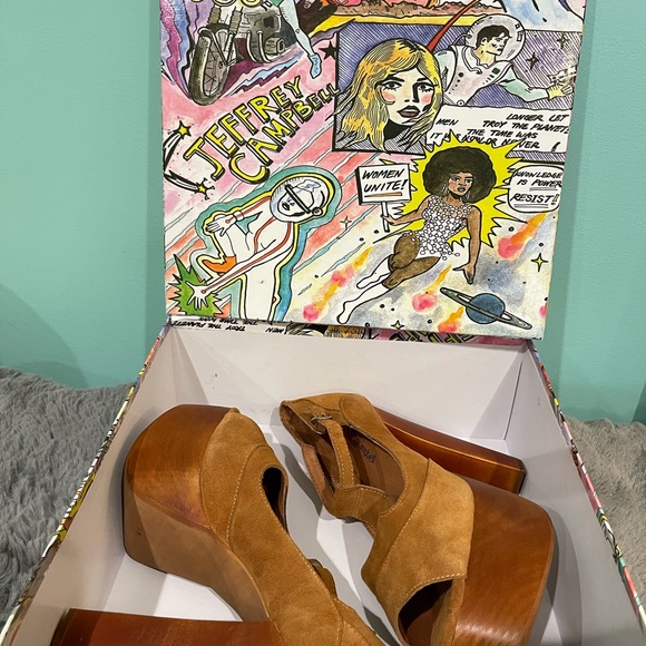 Jeffrey Campbell Foxy Tan Suede platform wood heel - Picture 12 of 16